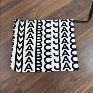 13.5x11.5” Marc Jacobs Dust Bag